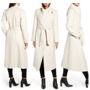 Kenneth Cole New York Women's full length button fencer coat with belt